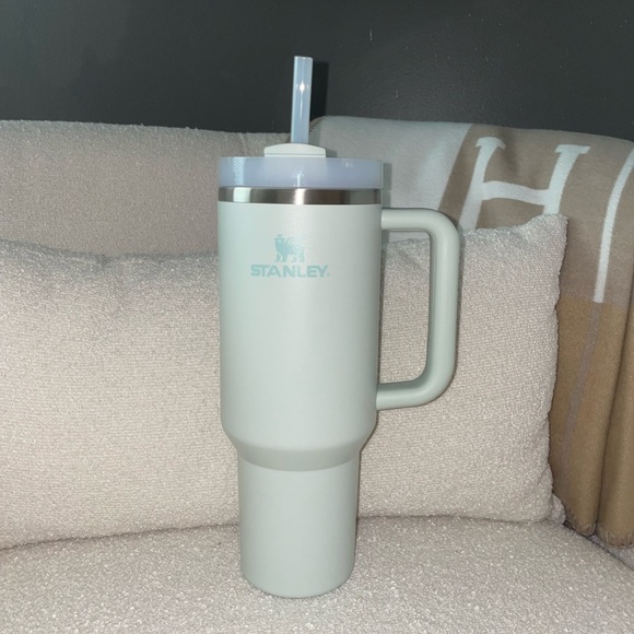 Stanley Quencher Tumbler PGA Tournament FedEx Cup Championship - Picture 5 of 16